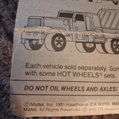 Sale Photo Thumbnail #1036: SOME DAMAGE TO PACKAGES