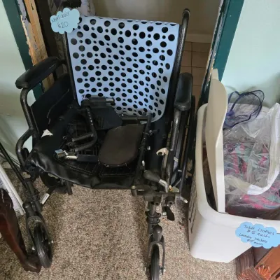 Estate sale photo