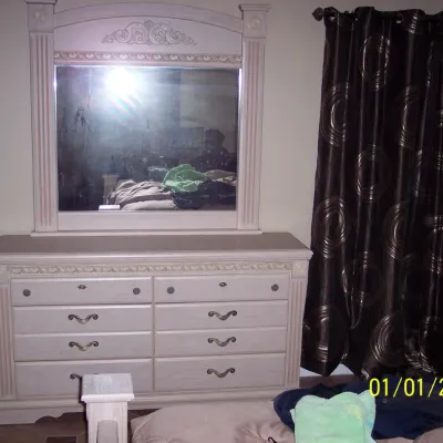 Bedroom dresser with mirror $75
