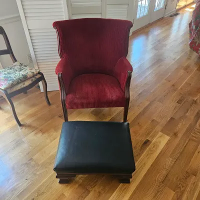 Sale Photo Thumbnail #24: Vintage chair and ottoman 