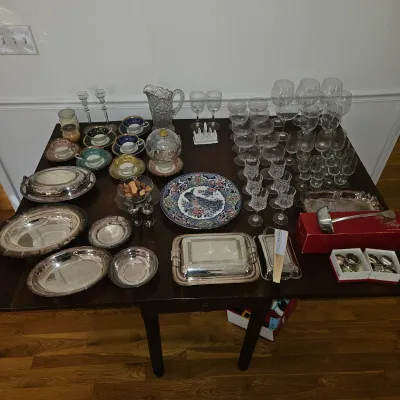 Sale Photo Thumbnail #38: Various silver and glassware. Tea cups