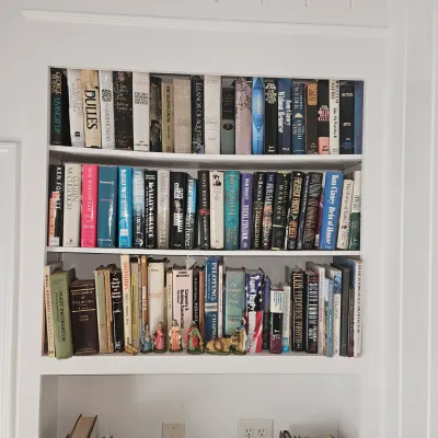 Sale Photo Thumbnail #69: Lots of Vintage Books