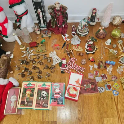 Sale Photo Thumbnail #100: Christmas 