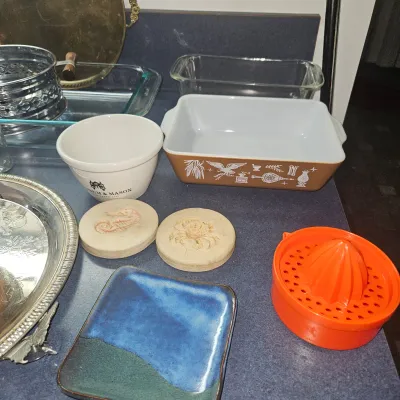 Sale Photo Thumbnail #76: Vintage Pyrex
