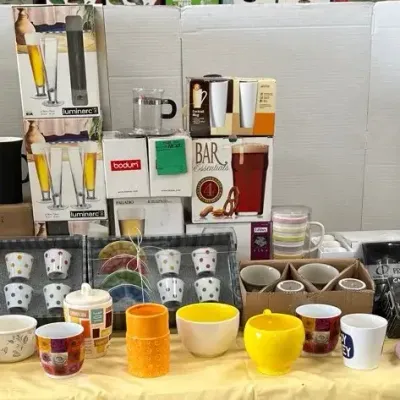 Coffee Mugs, Stemware, And Beer Glasses