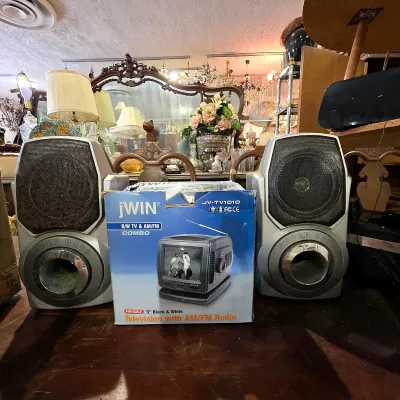 Sale Photo Thumbnail #280