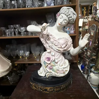 Sale Photo Thumbnail #231
