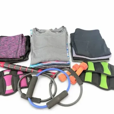 Women’s Activewear Dry Fit T-Shirts & Workout Bottoms Size L–XL with Fitness Accessories  Women’s ac