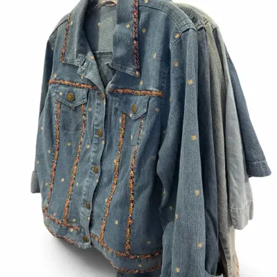 Mystery Women’s Denim Collection – Jackets, Blazer & Button-Up Tops – Approx. M/L