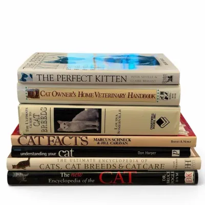 Cat Care, Breeds & Veterinary Reference Book Collection