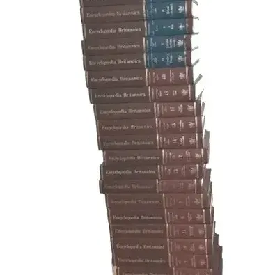 Encyclopaedia Britannica Multi-Volume Reference Set