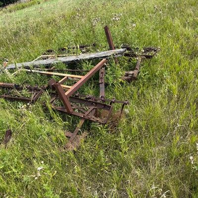 Sale Photo Thumbnail #98: Buyer must purchase all and clear out all items. There will be a $500 cleaning deposit. Once all of the items have been removed, you will receive your $500 Cleaning deposit back. All Scrap Metal pictured must be removed. You will have one week to complete