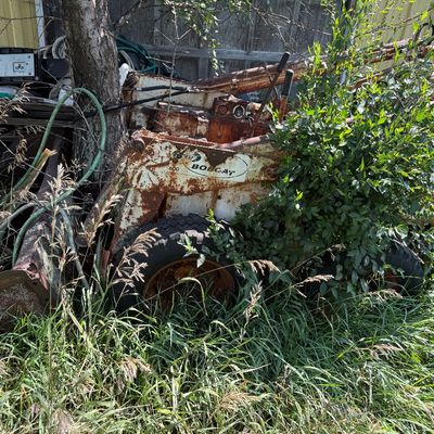 Sale Photo Thumbnail #131: Buyer must purchase all and clear out all items. There will be a $500 cleaning deposit. Once all of the items have been removed, you will receive your $500 Cleaning deposit back. All Scrap Metal pictured must be removed. You will have one week to complete