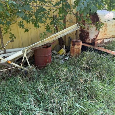 Sale Photo Thumbnail #129: Buyer must purchase all and clear out all items. There will be a $500 cleaning deposit. Once all of the items have been removed, you will receive your $500 Cleaning deposit back. All Scrap Metal pictured must be removed. You will have one week to complete