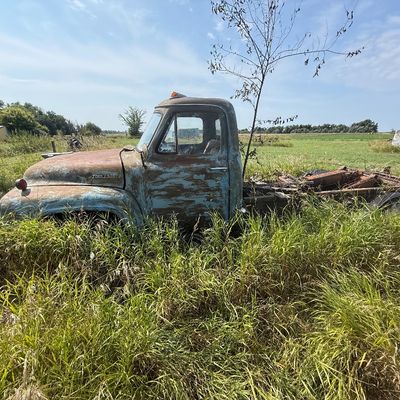 Sale Photo Thumbnail #69: Older pick up, unsure about a title more information coming soon