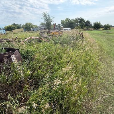 Sale Photo Thumbnail #113: Buyer must purchase all and clear out all items. There will be a $500 cleaning deposit. Once all of the items have been removed, you will receive your $500 Cleaning deposit back. All Scrap Metal pictured must be removed. You will have one week to complete