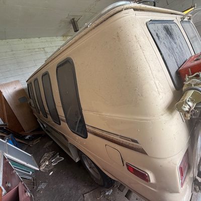 Sale Photo Thumbnail #139: More information coming soon has title. Due to the circumstances of the sale, we were unable to remove anything from the vehicles. Everything must remain in this vehicle. No steering wheel, we do have a signed title.