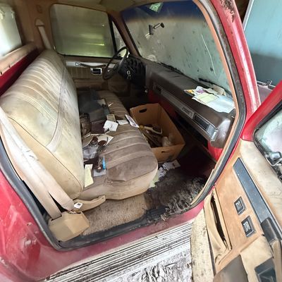 Sale Photo Thumbnail #57: Pick up has titled more information coming soon Condition unknown