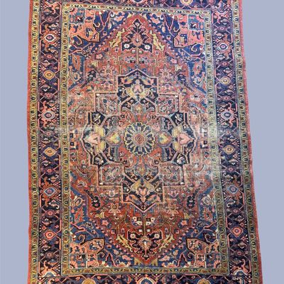 Soft Blue Area Rug – Detailed Allover Traditional Design