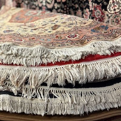 Hand-Knotted Rug Detail – Beautiful Fringe & Traditional Craftsmanship