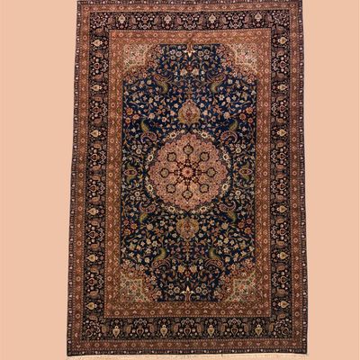 Blue Traditional Runner Rug – Intricate Border Design