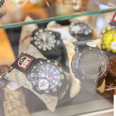 Sale Photo Thumbnail #4