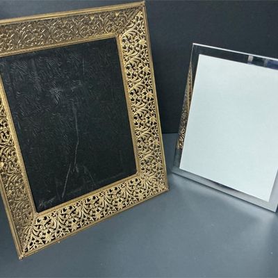 Sale Photo Thumbnail #25: Lot # : 515 - Two Vintage Frames
