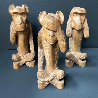 Sale Photo Thumbnail #22: Lot # : 511 - Speak No Evil...Carved Monkeys Set
