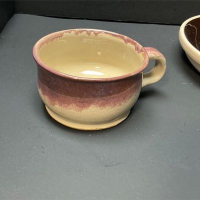 Sale Photo Thumbnail #39: Lot # : 530 - Deep Dish Pottery Plate & Cup
