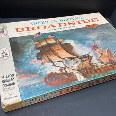 Sale Photo Thumbnail #45: Lot # : 537 - Vintage American Heritage War Board Games
