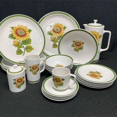 Sale Photo Thumbnail #47: Lot # : 539 - Vintage Ironstone Sunflower Dishes
