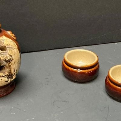 Sale Photo Thumbnail #46: Lot # : 538 - Vintage Sake Set
