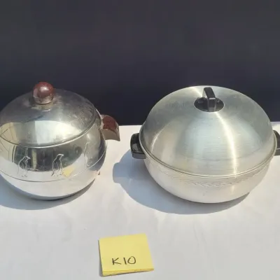 A2 vintage metal kitchen items including ice bucket with penguins