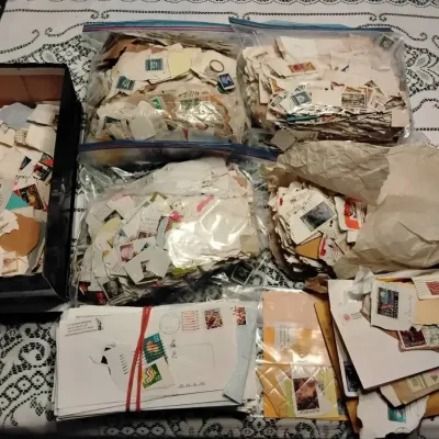 Large collection of stamps