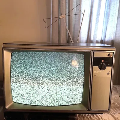 Working vintage tv