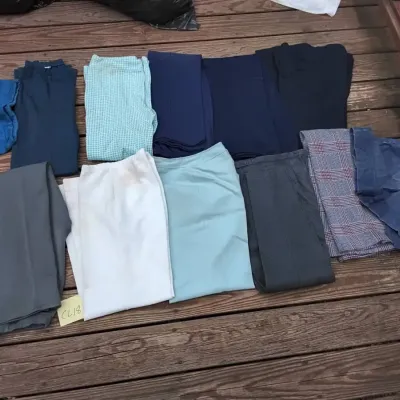 Large lot of vintage women s pants and shorts