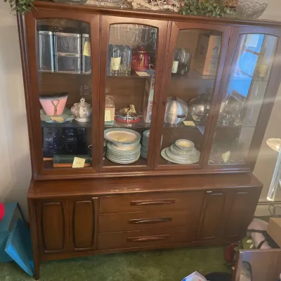 1960s china cabinet by broyhill