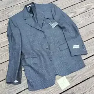 Men s wool blazer with original tags