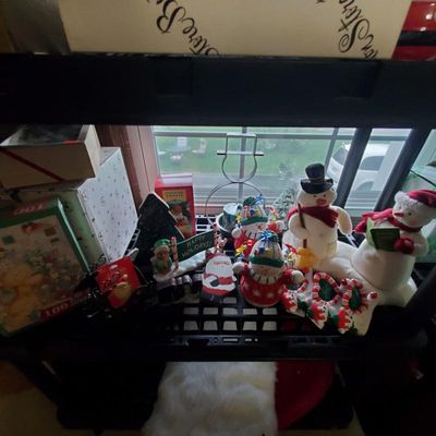 Sale Photo Thumbnail #152