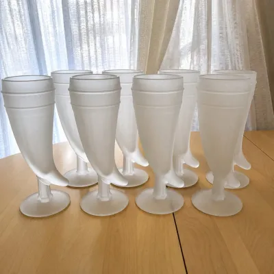 a4 Set of 8 Tiara Indiana Frosted Glass Powder Horn-Shaped Pilsner Drinking Goblets.jpg