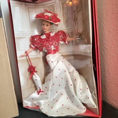 b Sealed Vintage Soda Fountain Sweetheart Barbie Doll with Coca-Cola by Mattel w Original Box .jpg