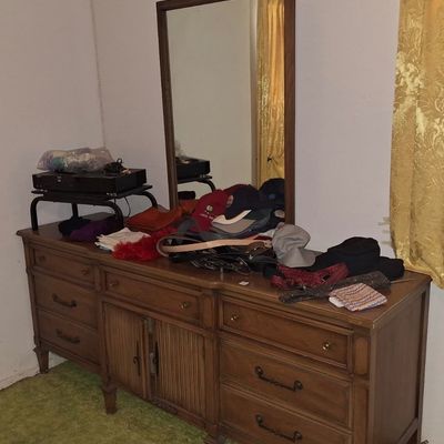 Sale Photo Thumbnail #20
