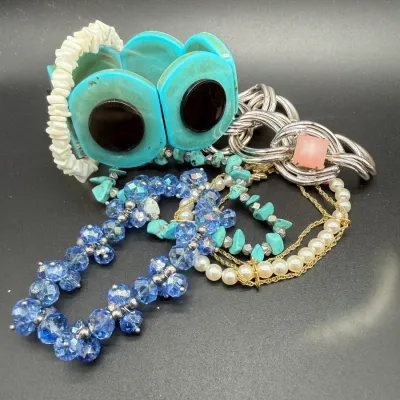 Sale Photo Thumbnail #4
