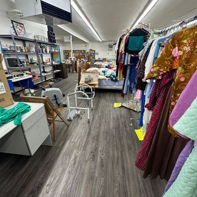 Sale Photo Thumbnail #42