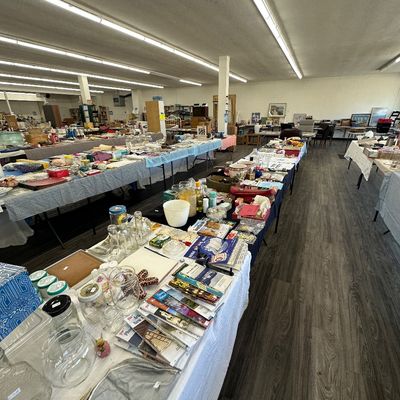 Sale Photo Thumbnail #131