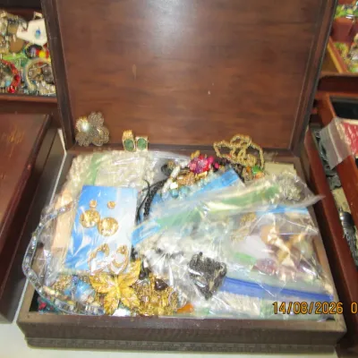 Sale Photo Thumbnail #61