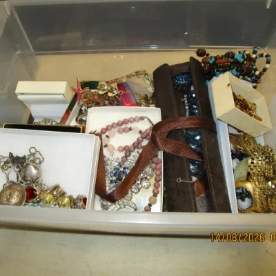 Sale Photo Thumbnail #70