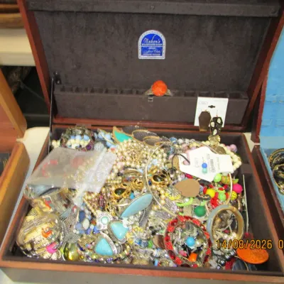 Sale Photo Thumbnail #63