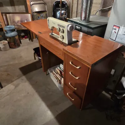 Estate sale photo