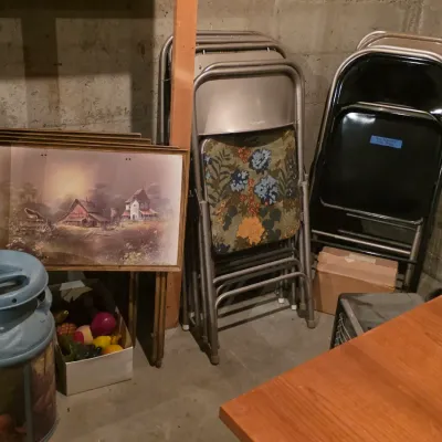 Estate sale photo